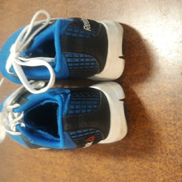 Reebok Size 7 1/2 Male (SKU OR) - Picture 3 of 5